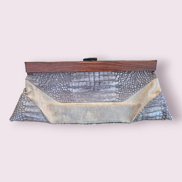 Kenneth Cole New York Croc-Embossed Clutch Silver & Wood Accent - Picture 1 of 6